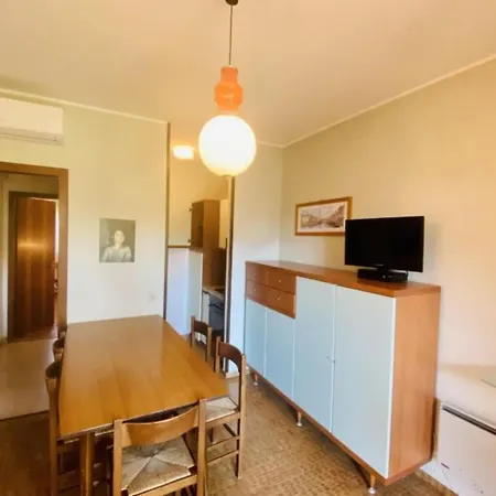 Lovely With Garden For Six Appartement *